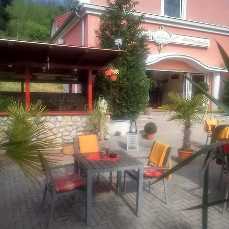 Aranyalma Panzio *